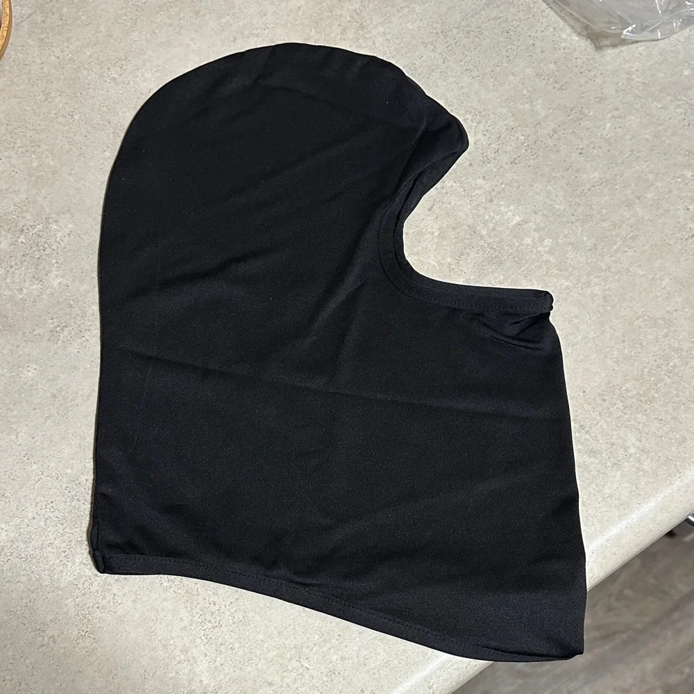 N/A black balaclava